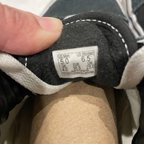 Vans Boys Off The Wall Black Casual Shoes Sneakers Men Size 5/ Women’s 6.5 - Picture 6 of 6